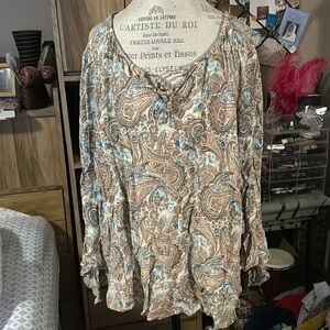 Quizz Women & Co Paisley Sheer Blouse - 2X